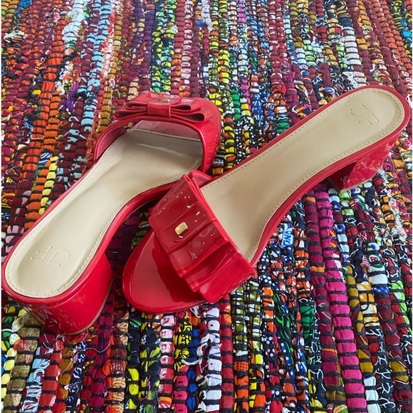 NOURA BOW MULE HEELED SANDAL | JustFab - Picture 6 of 10